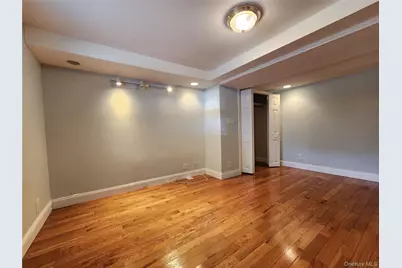 836 Revere Avenue, Bronx, NY 10465 - Photo 20