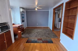 160-41 99th St, Howard Beach, NY 11414 - Photo 16