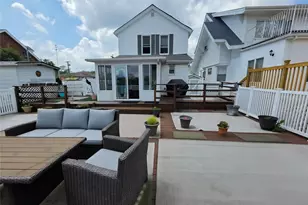 160-41 99th St, Howard Beach, NY 11414 - Photo 2