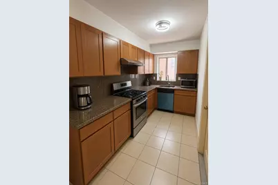 141-05 Cherry Avenue #6A, Flushing, NY 11355 - Photo 4