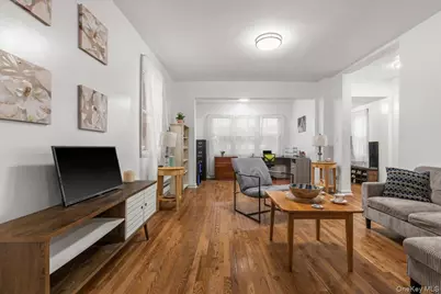 2516 Glebe Avenue, Bronx, NY 10461 - Photo 8