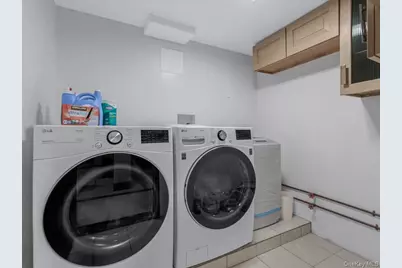 252-15 82nd Avenue, Bellerose, NY 11426 - Photo 22