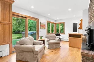 4 Salt Meadow Ln, Bayport, NY 11705 - Photo 20