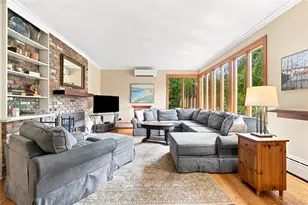 4 Salt Meadow Ln, Bayport, NY 11705 - Photo 8