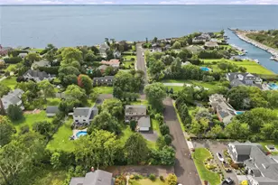 4 Salt Meadow Ln, Bayport, NY 11705 - Photo 46
