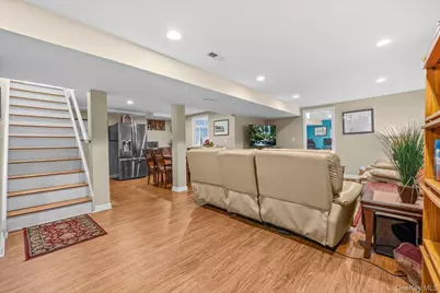 15 Robinson Avenue, Bedford Hills, NY 10507 - Photo 18