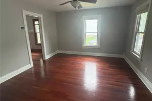 20 Van Buren St, Warwick, NY 10990 - Photo 2