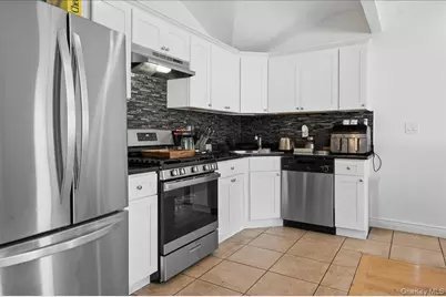 290 Zerega Avenue, Bronx, NY 10473 - Photo 8