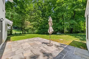 2 Peter A Beet Dr, Cortlandt Manor, NY 10567 - Photo 24
