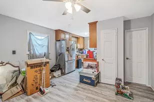 407 W Main St, Babylon, NY 11702 - Photo 16