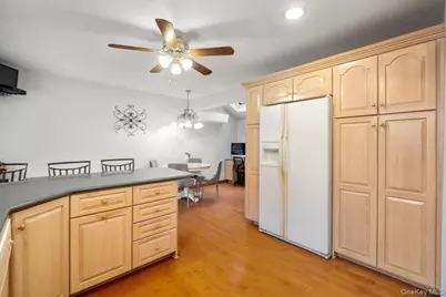 4 Briary Road, Dobbs Ferry, NY 10522 - Photo 8