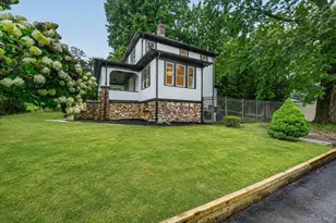 16 Maple Ave, West Nyack, NY 10994 - Photo 2