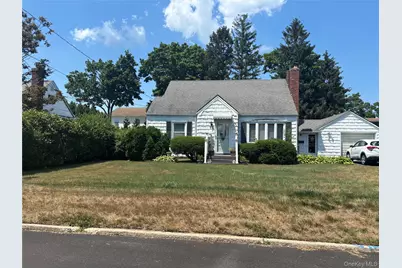 85 Harris Street, Patchogue, NY 11772 - Photo 1
