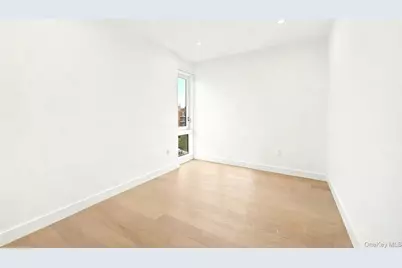 150-02 Northern Boulevard #3G, Flushing, NY 11354 - Photo 8