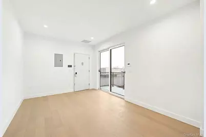 150-02 Northern Boulevard #3G, Flushing, NY 11354 - Photo 6