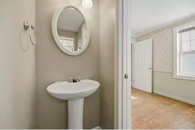 167 E Main Street, Port Jervis, NY 12771 - Photo 16