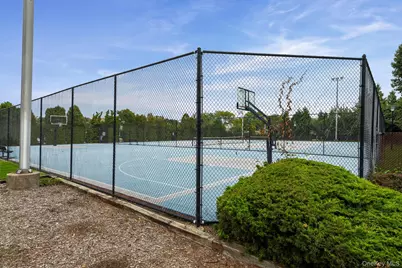 100 Daly Boulevard #1406, Oceanside, NY 11572 - Photo 18