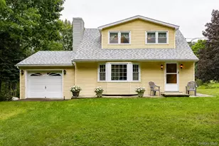 404 Schultz Hill Rd, Pine Plains, NY 12567 - Photo 2