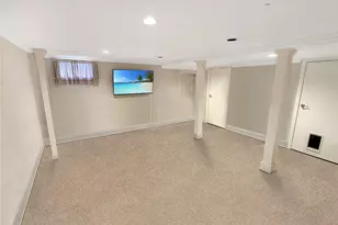 2517 Rockville Centre Pkwy, Oceanside, NY 11572 - Photo 22