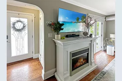2517 Rockville Centre Parkway, Oceanside, NY 11572 - Photo 4
