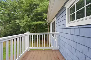 65 E Rogues Path, Huntington, NY 11746 - Photo 26
