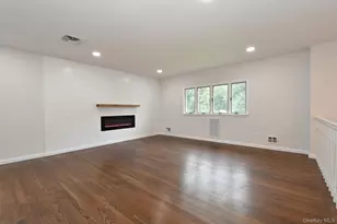 41 Bethany Dr, Commack, NY 11725 - Photo 4