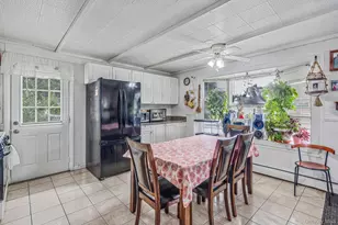 12 Robin Ln, Brentwood, NY 11717 - Photo 8