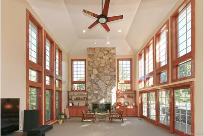 7 Saw Mill Lane, Cold Spring Harbor, NY 11724 - Photo 4