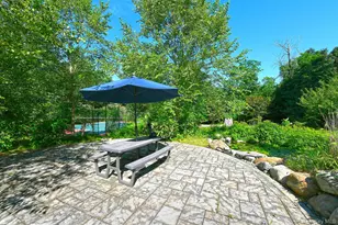 7 Saw Mill Ln, Cold Spring Harbor, NY 11724 - Photo 12