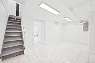 39-27 49th St, Sunnyside, NY 11104 - Photo 16