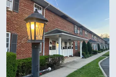 235 Hicksville Road #2B, Bethpage, NY 11714 - Photo 22
