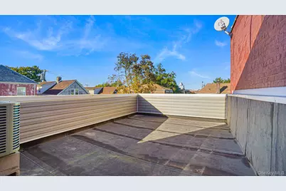 1011 E 221st Street, Bronx, NY 10469 - Photo 20