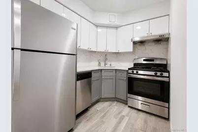 13935 35th Avenue #4B, Flushing, NY 11354 - Photo 4
