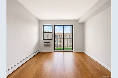 13935 35th Avenue #4B, Flushing, NY 11354 - Photo 2