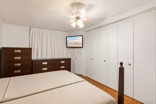 902 E 232nd St, Bronx, NY 10466 - Photo 14