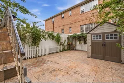 902 E 232nd Street, Bronx, NY 10466 - Photo 22