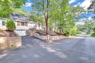 66 Washington St, Setauket, NY 11733 - Photo 2