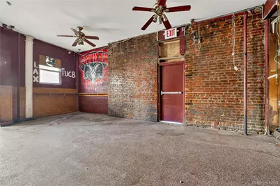 2476 Arthur Avenue, Bronx, NY 10458 - Photo 40