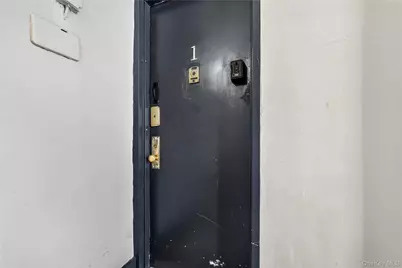 2476 Arthur Avenue, Bronx, NY 10458 - Photo 6
