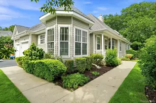 157 Scenic Lake Dr, Riverhead, NY 11901 - Photo 2
