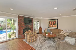 3142 Wynsum Ave, Merrick, NY 11566 - Photo 12
