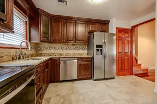 2664 Grayson Dr, East Meadow, NY 11554 - Photo 8