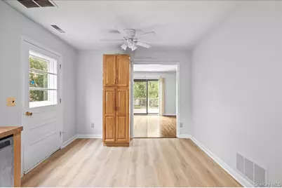 284 Park Avenue #Left Side, Harrison, NY 10528 - Photo 16