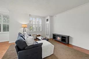 300 Mamaroneck Ave, White Plains, NY 10605 - Photo 10