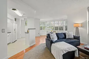 300 Mamaroneck Ave, White Plains, NY 10605 - Photo 8