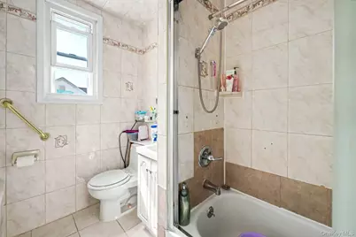 6016 69th Lane, Maspeth, NY 11378 - Photo 20