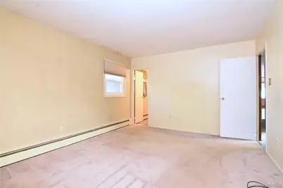 7 Tinder Lane, Lake Grove, NY 11755 - Photo 18
