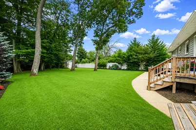 8 Gedney Avenue, Smithtown, NY 11787 - Photo 20