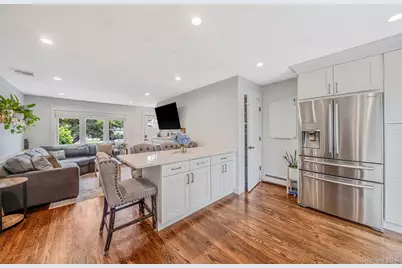 8 Gedney Avenue, Smithtown, NY 11787 - Photo 6