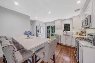 8 Gedney Ave, Smithtown, NY 11787 - Photo 4